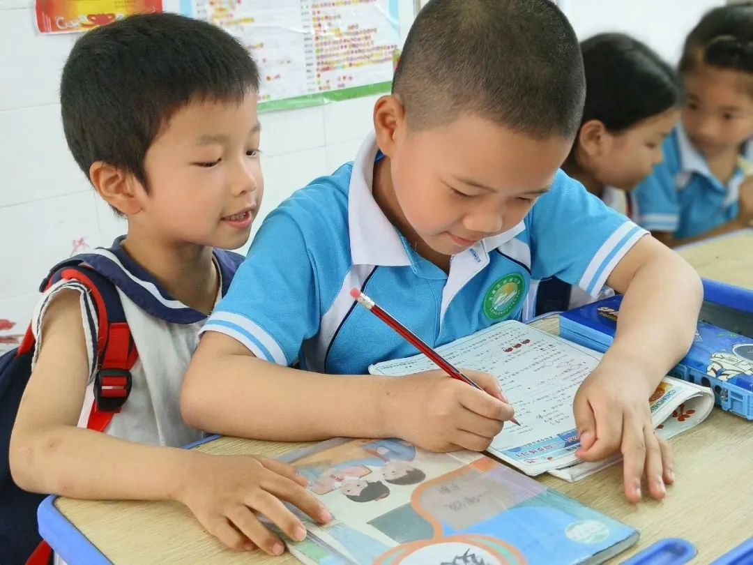 小学初体验,衔接助成长——龙南市龙洲小学幼小衔接之参观校园活动 第27张