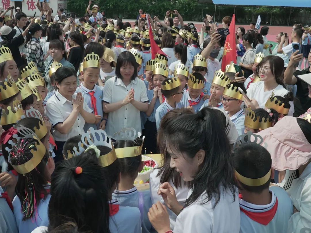 不负时光  感恩成长——杨陵区张家岗小学举行2020级学生“十岁成长礼”活动 第85张