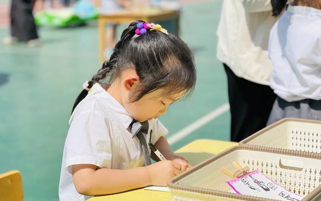 【幼小衔接】“亲爱的小学,我准备好啦” ——星光二幼大班入学准备大闯关 第34张