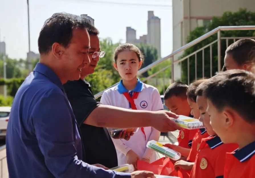 【童梦·成长】探秘小学 快乐成长——靖远县第十幼儿园幼小衔接参观小学活动 第46张