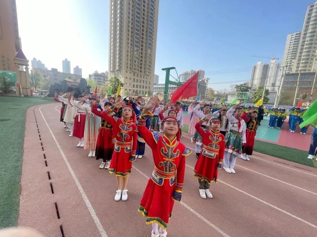 西固城第一小学开展“中华民族一家亲 争做民族团结石榴籽”系列活动 第5张