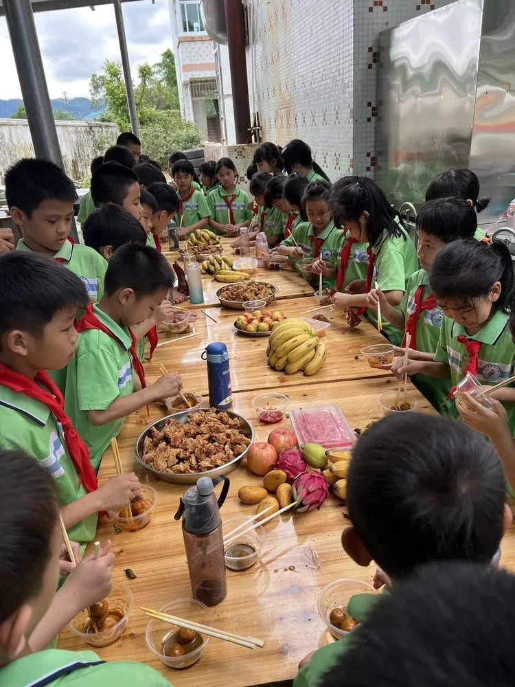 劳动点亮夏天,实践成就梦想——黄场小学三2班童年炊烟实践活动 第20张