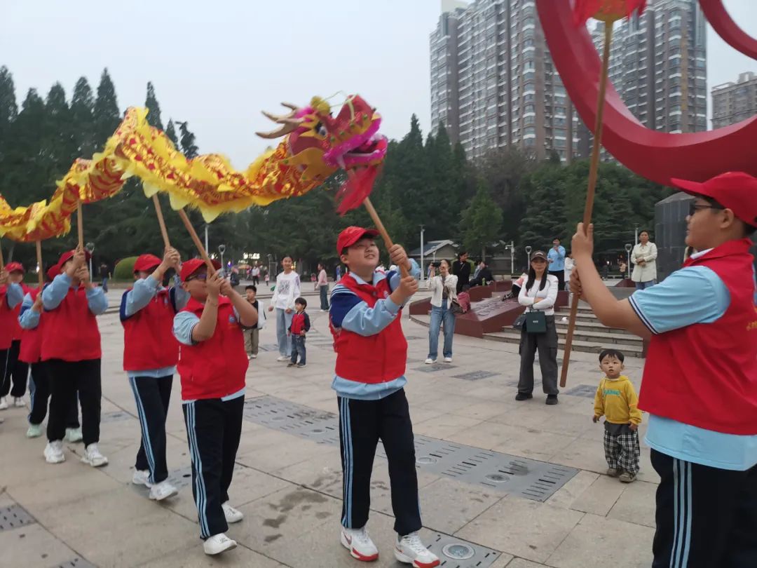 濮阳市实验小学文明“小叮咚”持续开展文化宣传志愿服务 第6张