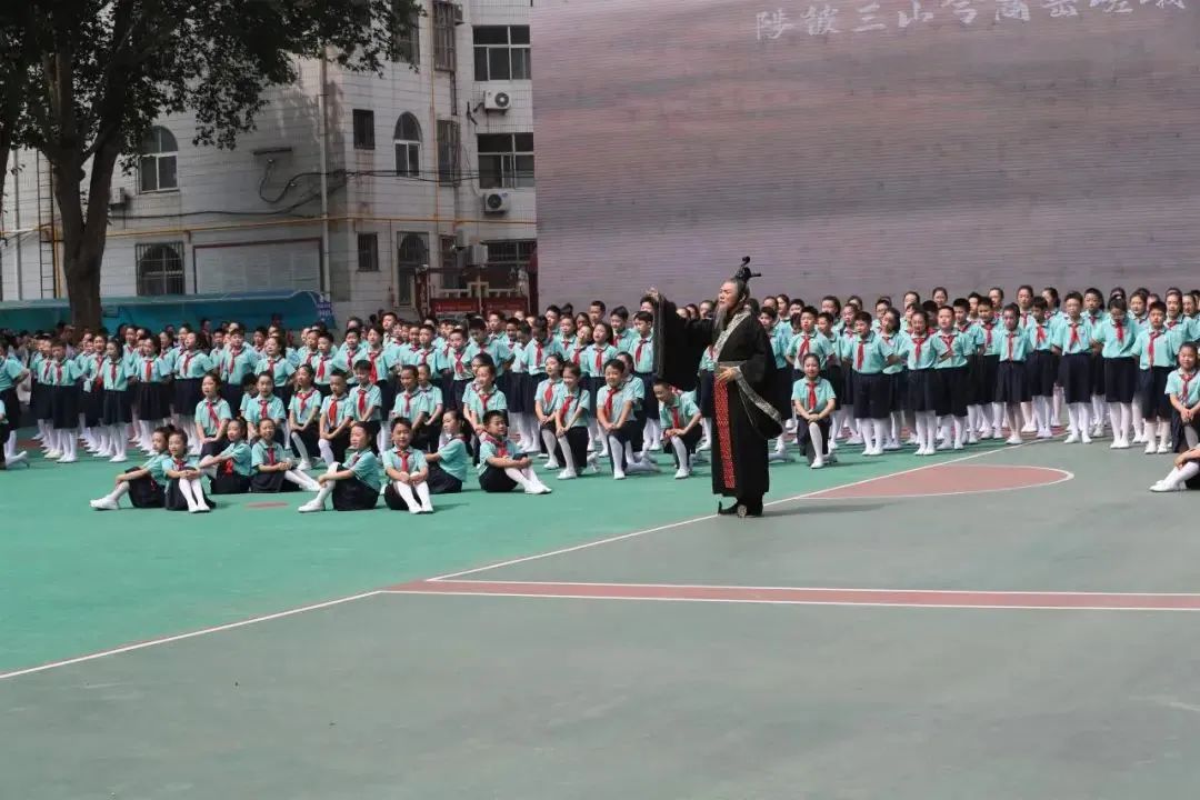 运城市庆祝“六一”国际儿童节暨小学教育教学改革人民路学校现场会召开 第10张