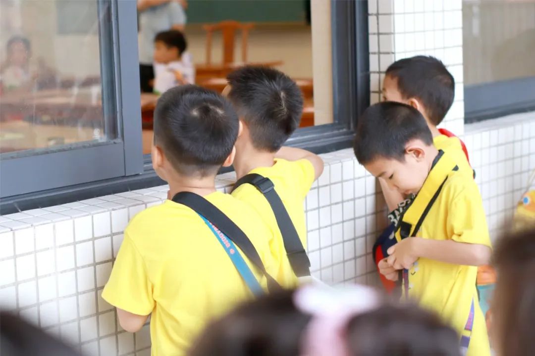 幼小衔接|“初遇小学,快乐启程”大班级幼儿走进小学活动 第18张