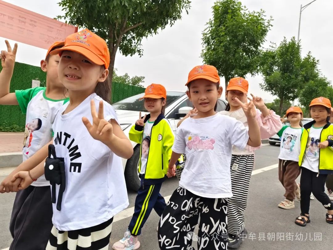 小学“慧”感知,衔接育成长——中牟县朝阳街幼儿园参观小学活动 第12张