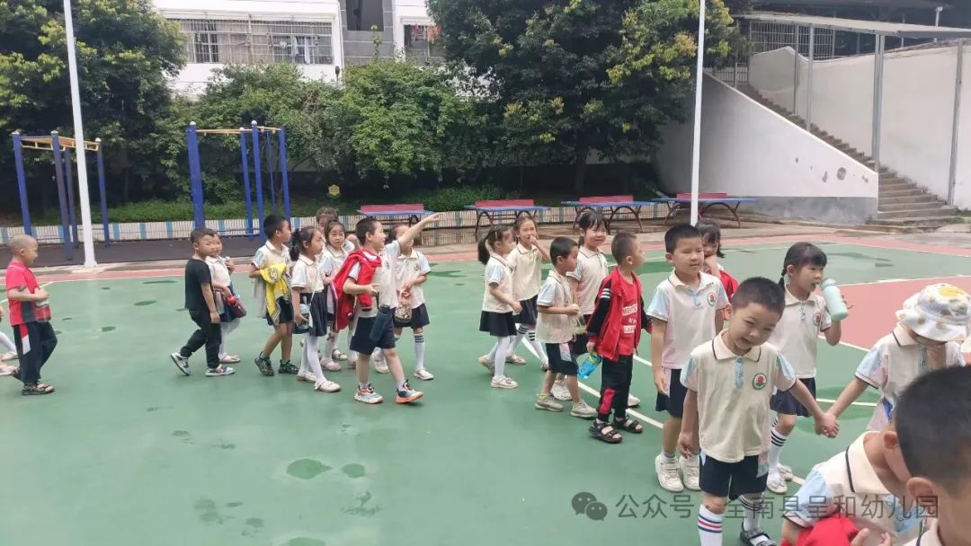 初探小学 礼遇成长 ——全南县呈和幼儿园幼小衔接主题活动 第14张