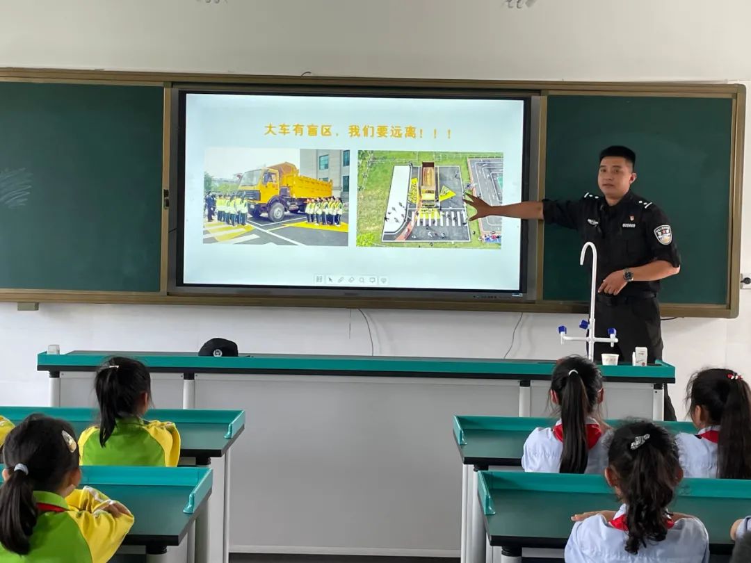 校园安全伴你行|市载道小学:着力上好安全教育“三堂课”  筑牢校园安全防线 第7张