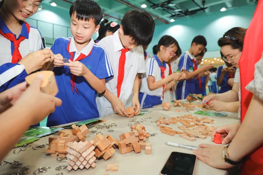 莲花山下好大一节数学课:新莲小学“空中农场的几何美学”课程长卷 第23张