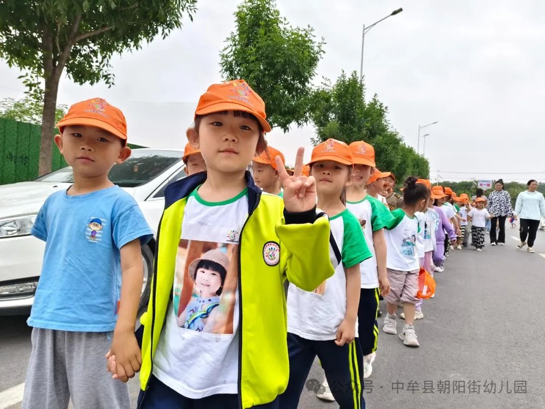 小学“慧”感知,衔接育成长——中牟县朝阳街幼儿园参观小学活动 第14张