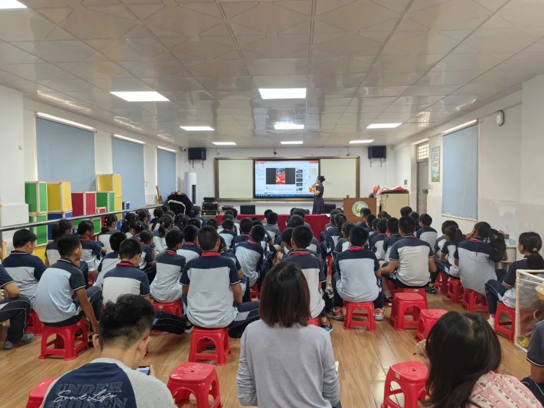 【金湾区第一小学教育集团】匠心润童心·传承育未来—连湾小学劳模进校园宣讲活动 第13张