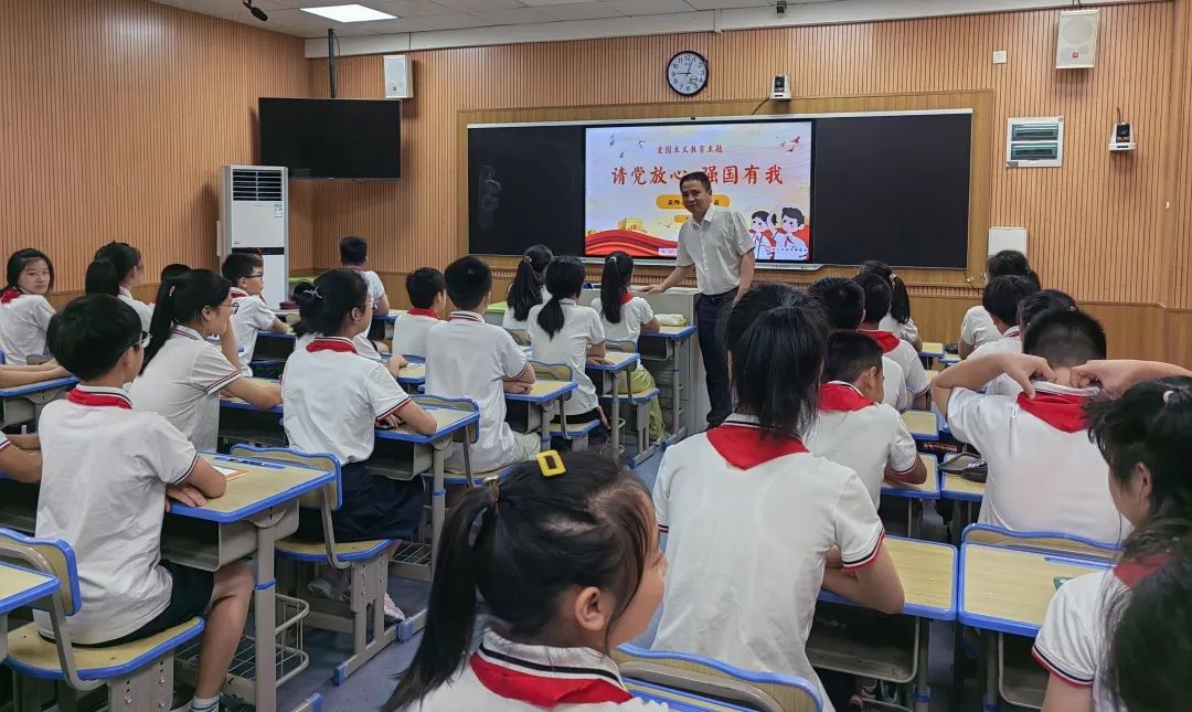 【尚格·教研】谭自云小学道德与法治名师工作室活动在尚格小学举行 第6张