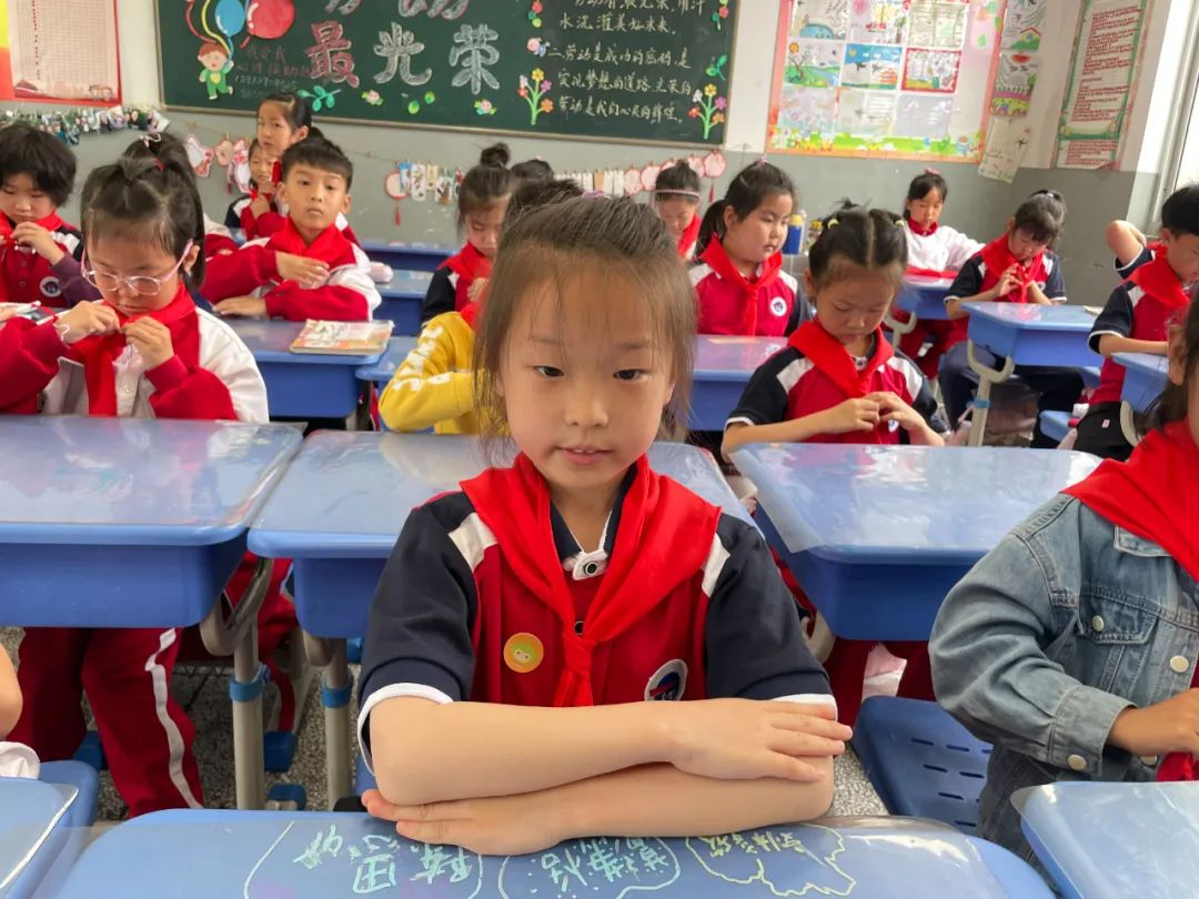 【通州小学】梦起通小,心致远方——通州小学举行2024年一年级新队员入队仪式 第9张