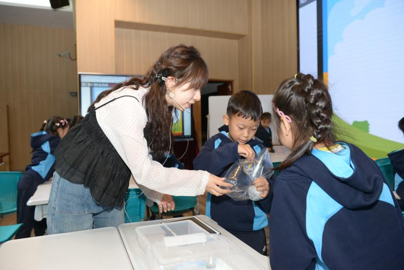 数字化转型助力小学科学教学实践——记杨浦区小学科学与技术教研活动 第6张