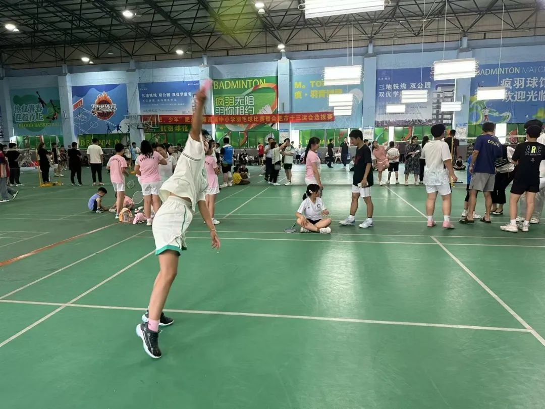 逐梦赛场 谁“羽”争锋——白衣小学参加肥东县第四届中小学羽毛球比赛 第8张