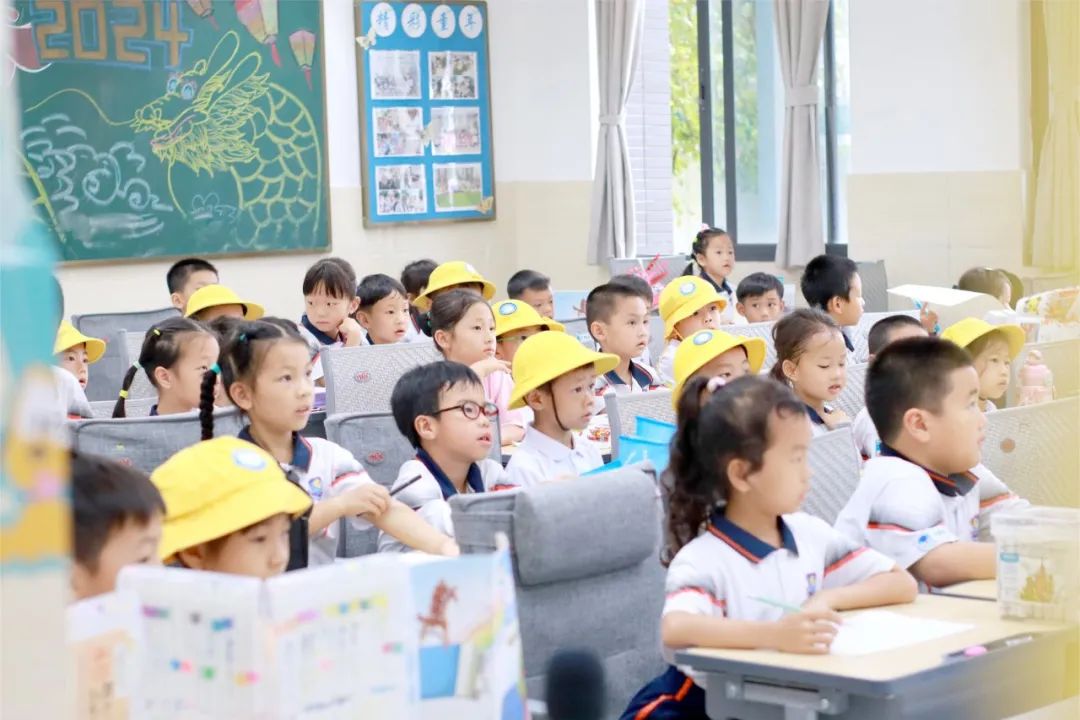 幼小衔接|“初遇小学,快乐启程”大班级幼儿走进小学活动 第20张