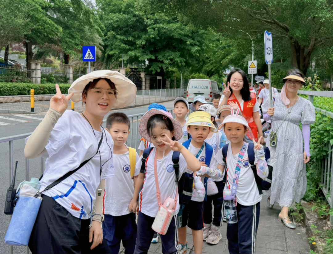 趣探小学  筑梦成长——金湖幼儿园大班组参观银湖实验小学 第33张