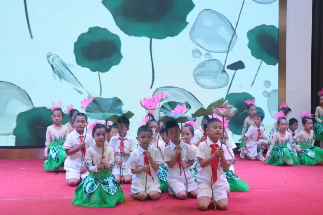 童心飞扬  梦想起航——曲靖经开区朝阳小学“六一”文艺汇演一年级专场 第112张