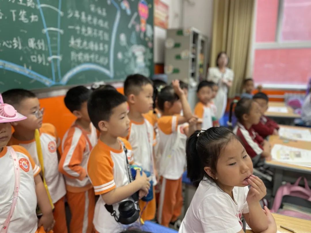 【未央学前.走进小学】走进小学 爱享成长—大班幼儿体验小学社会实践活动 第38张