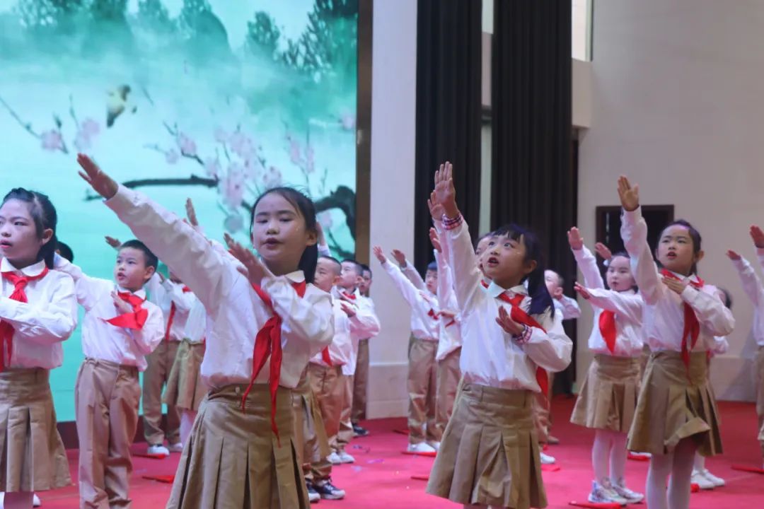 童心飞扬  梦想起航——曲靖经开区朝阳小学“六一”文艺汇演一年级专场 第57张