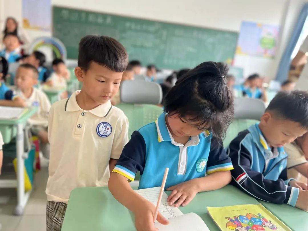 小学初体验,衔接零距离 | 莘县博苑幼儿园大班走进武阳路小学. 第40张