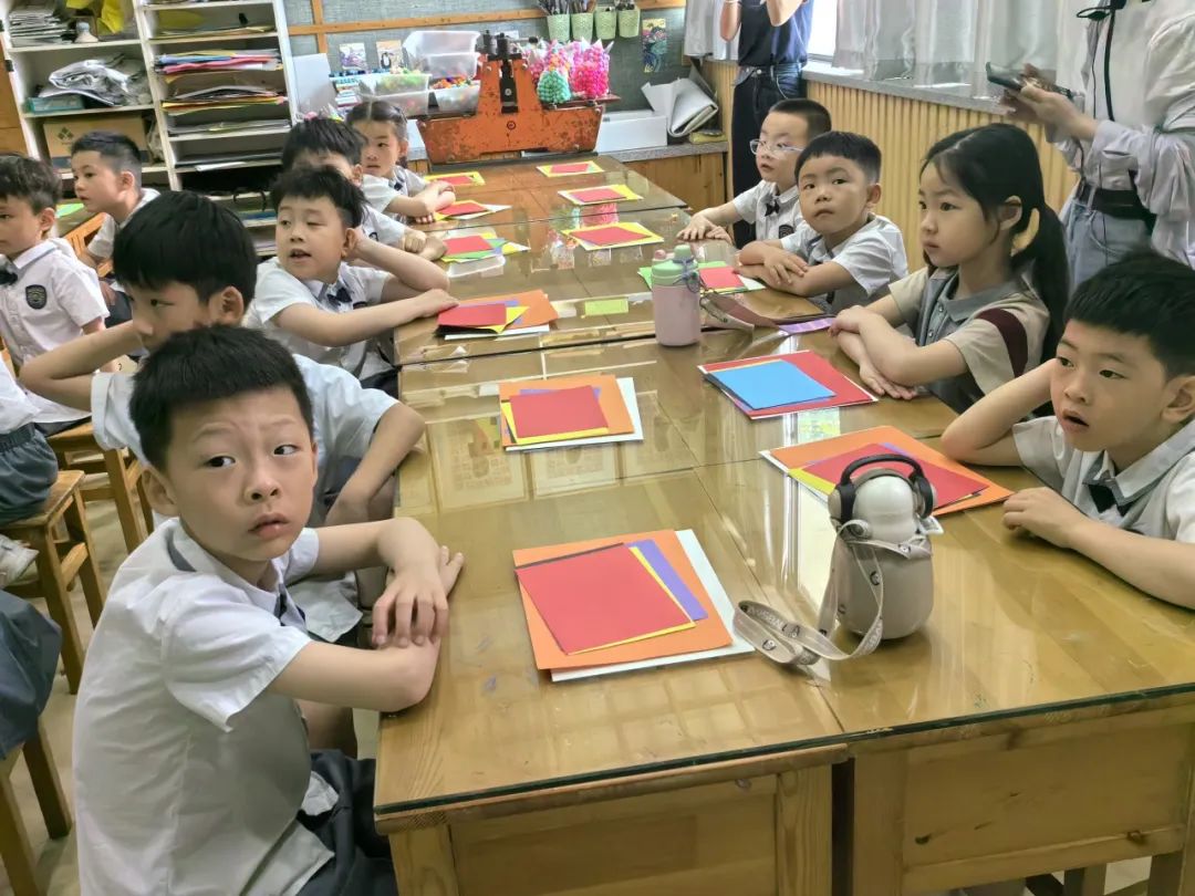 【雅趣童年】“趣”探小学,衔接有度——永嘉县博雅滨江幼儿园大班段参观小学活动 第75张