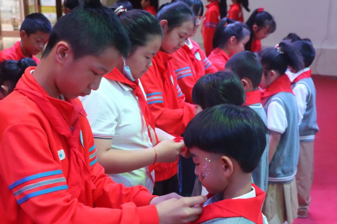 童心飞扬  梦想起航——曲靖经开区朝阳小学“六一”文艺汇演一年级专场 第21张