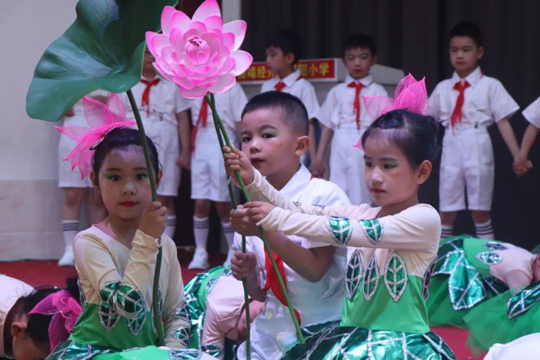 童心飞扬  梦想起航——曲靖经开区朝阳小学“六一”文艺汇演一年级专场 第111张