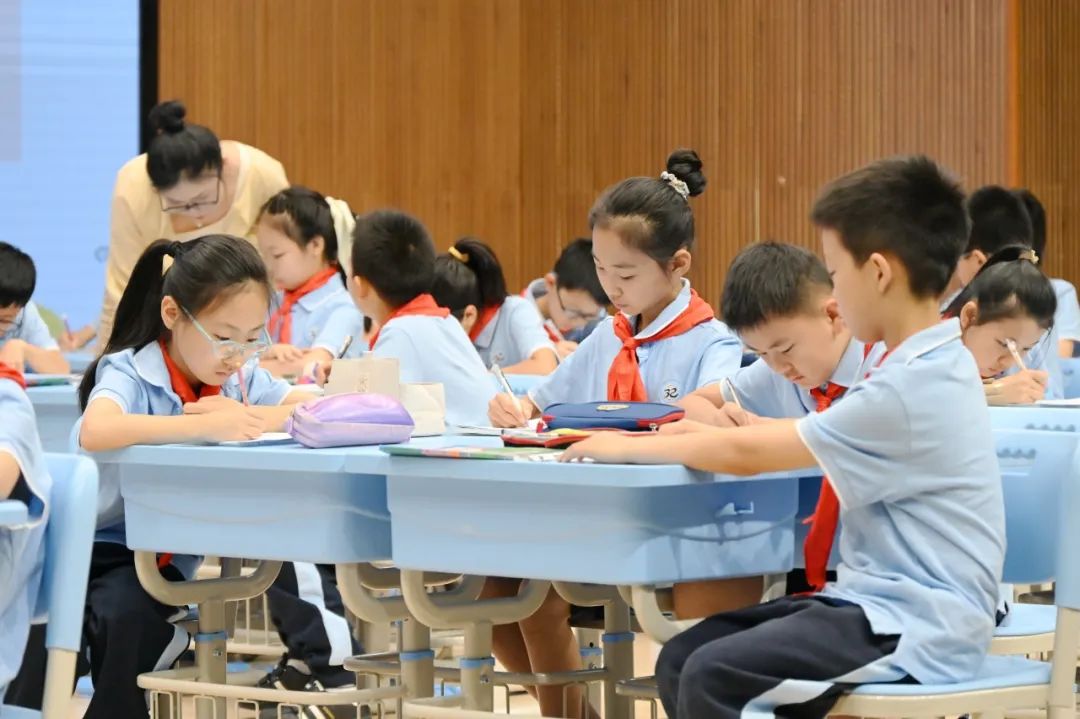 三江小学承办区小学数学“问学课堂”教学研讨活动 第3张