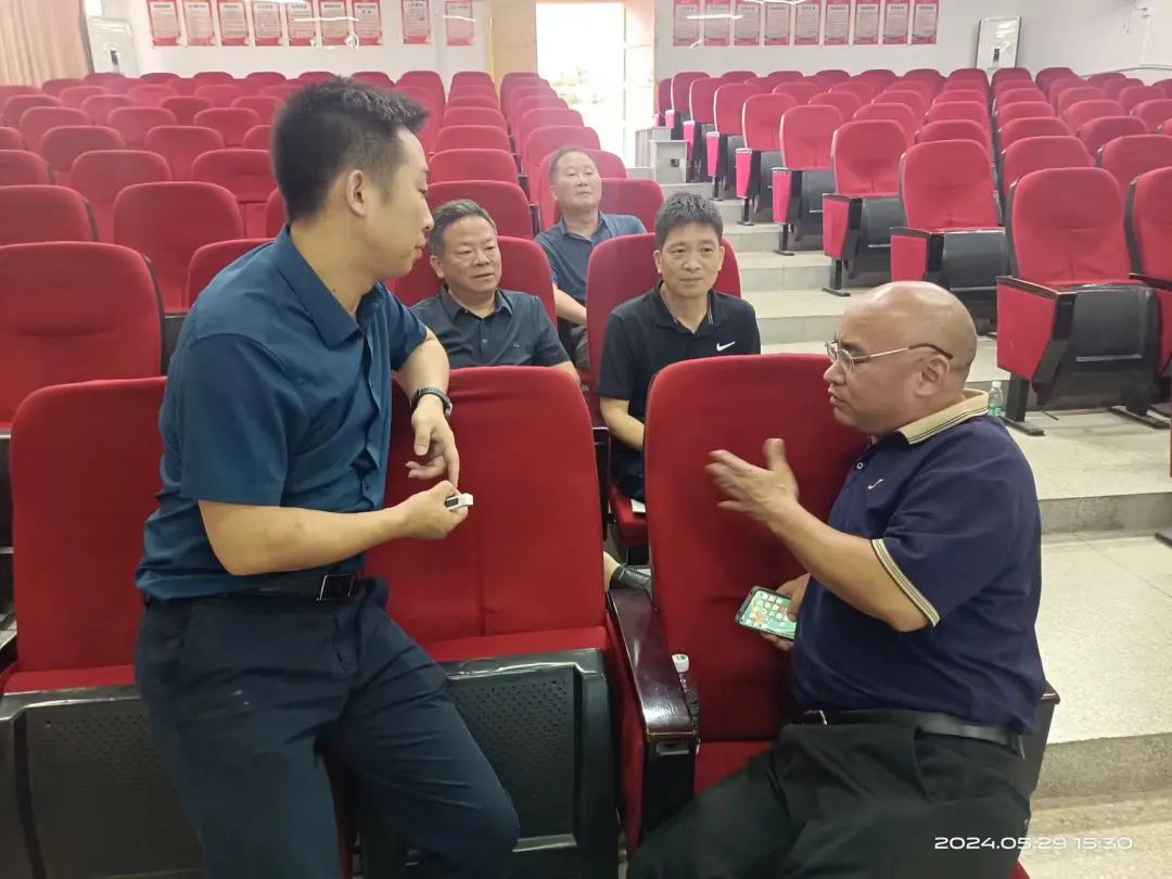 精准施策备中考,名师助力促提升——长沙教育学院专家莅临洞阳中学进行中考复习指导 第4张