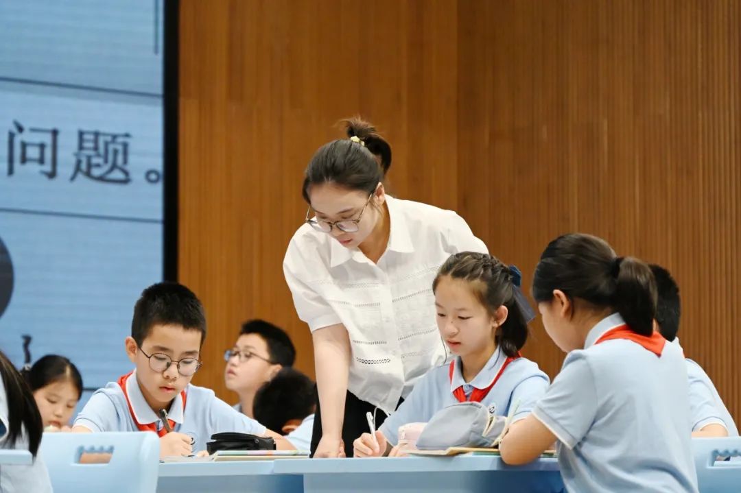 三江小学承办区小学数学“问学课堂”教学研讨活动 第5张