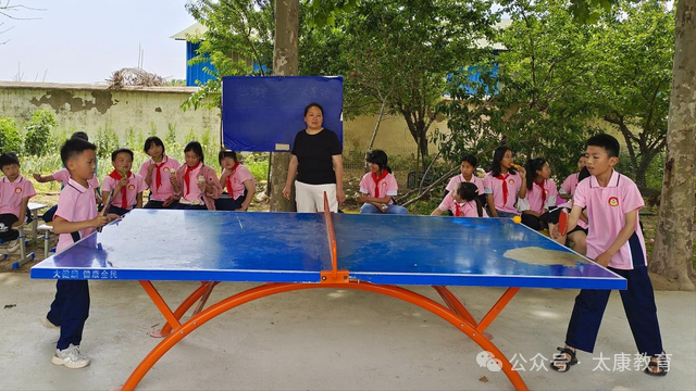 王集乡焦堂小学举行“我是运动小健将”运动会 第1张