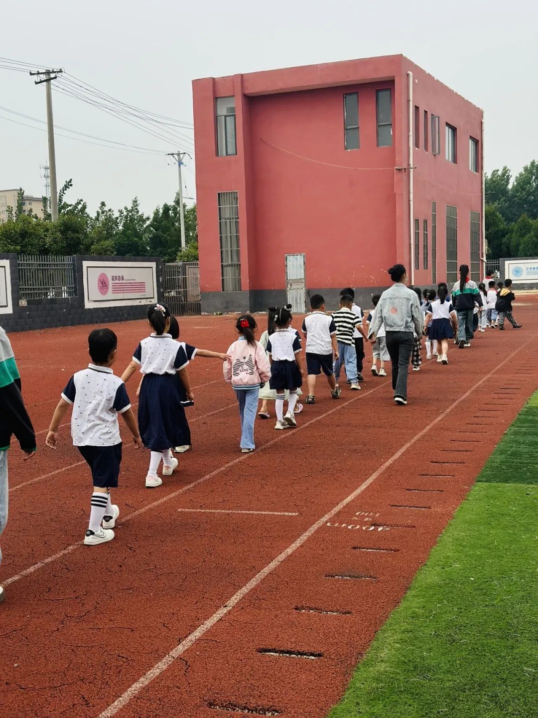 初探小学“幼”见成长|田集镇中心幼儿园“走进小学”实践活动 第24张