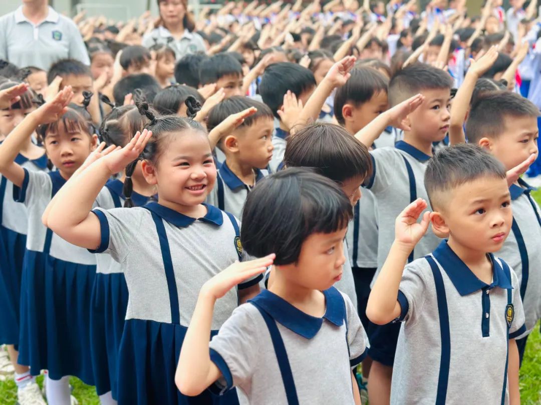 你好·少先队——西社幼儿园大班级到报国小学观礼少先队员入队仪式! 第32张