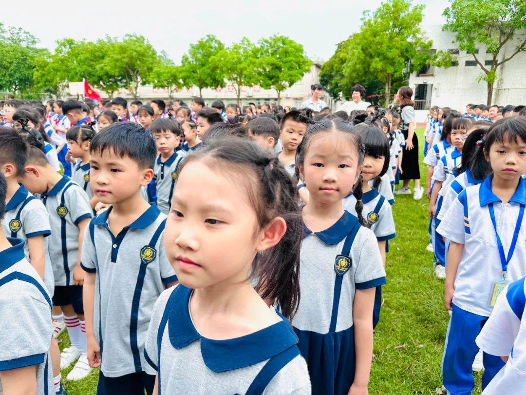 你好·少先队——西社幼儿园大班级到报国小学观礼少先队员入队仪式! 第31张