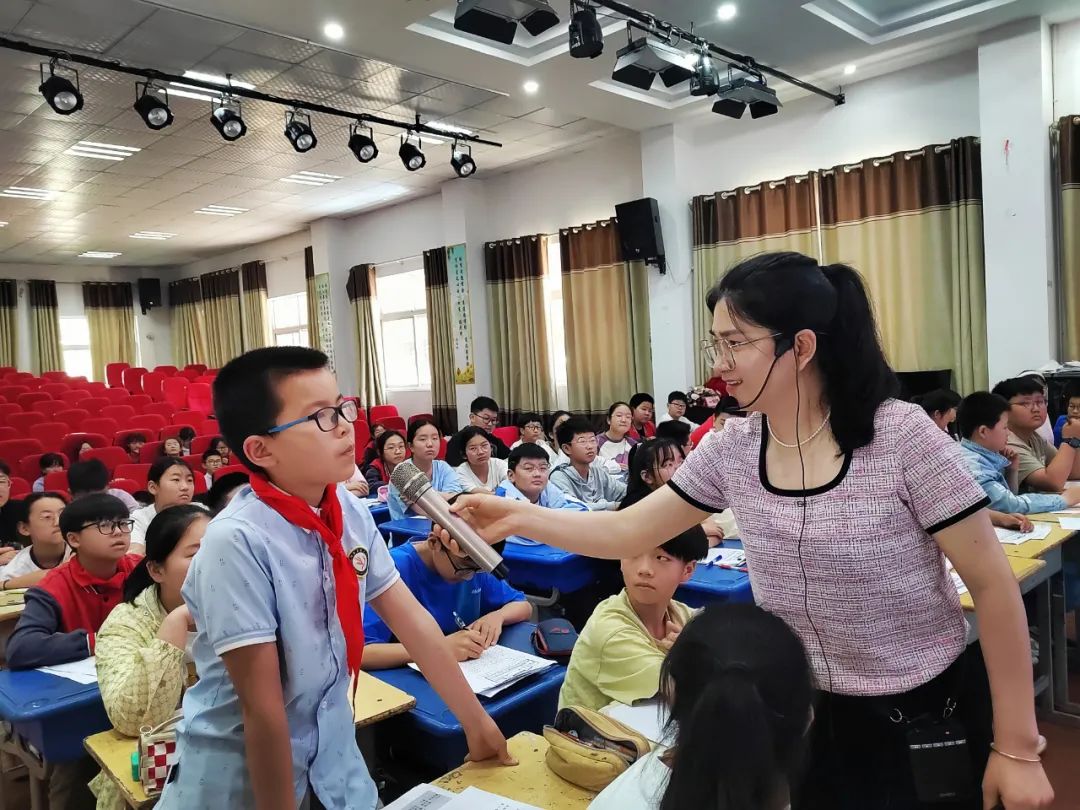 凤阳县沈珺小学语文名师工作室参加凤阳县“聚焦关键问题 共研复习策略”六年级语文复习研讨活动 第41张