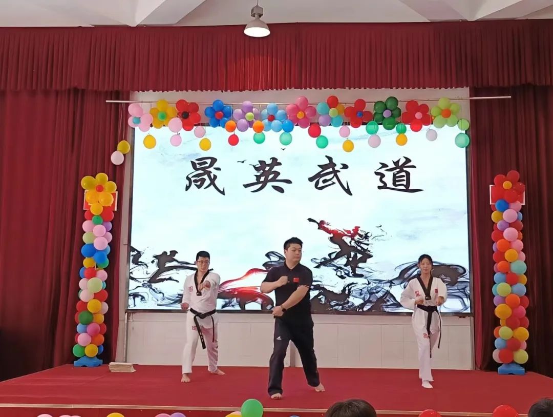 与你同行 梦想起航——雷锋小学迎六一文艺汇演 第16张