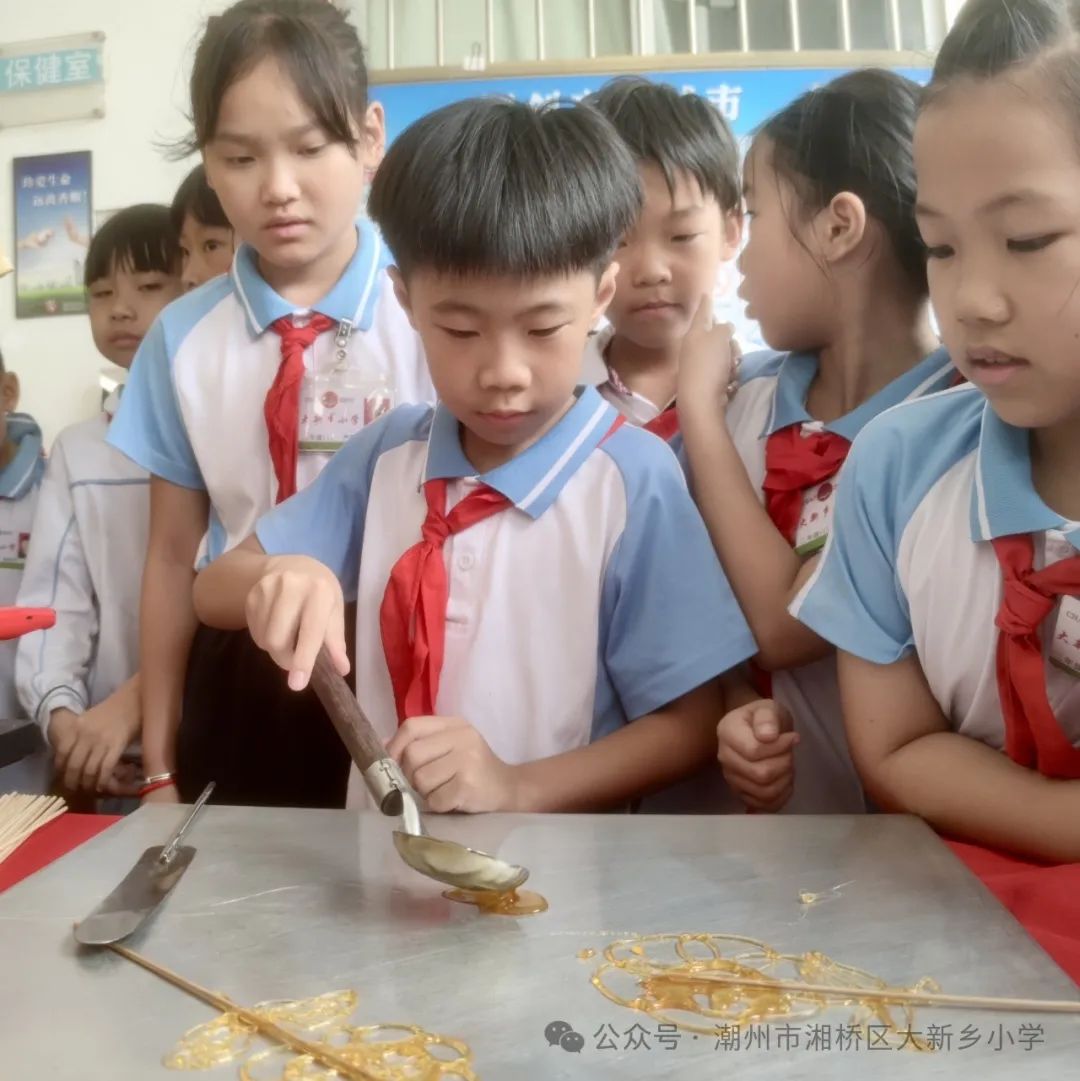 笃行共成长,齐心向未来 —大新乡小学、竹围小学“红领巾爱祖国”庆六一系列活动 第44张