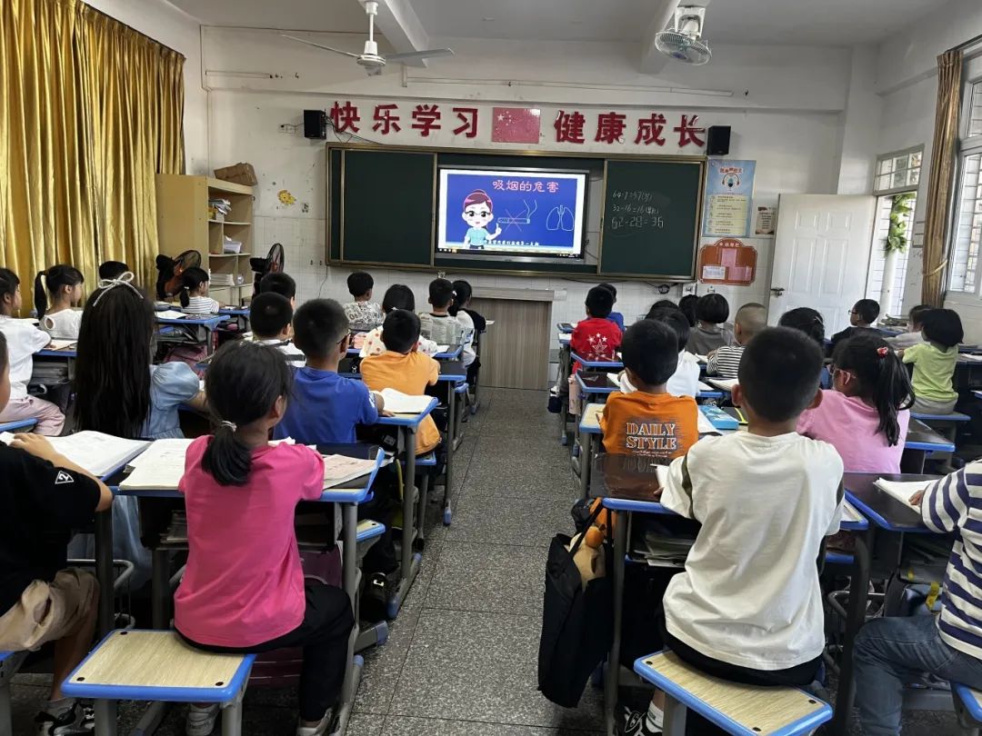 红领巾爱祖国——东石镇第二中心小学、檗谷小学开展一年级入队前教育活动 第10张