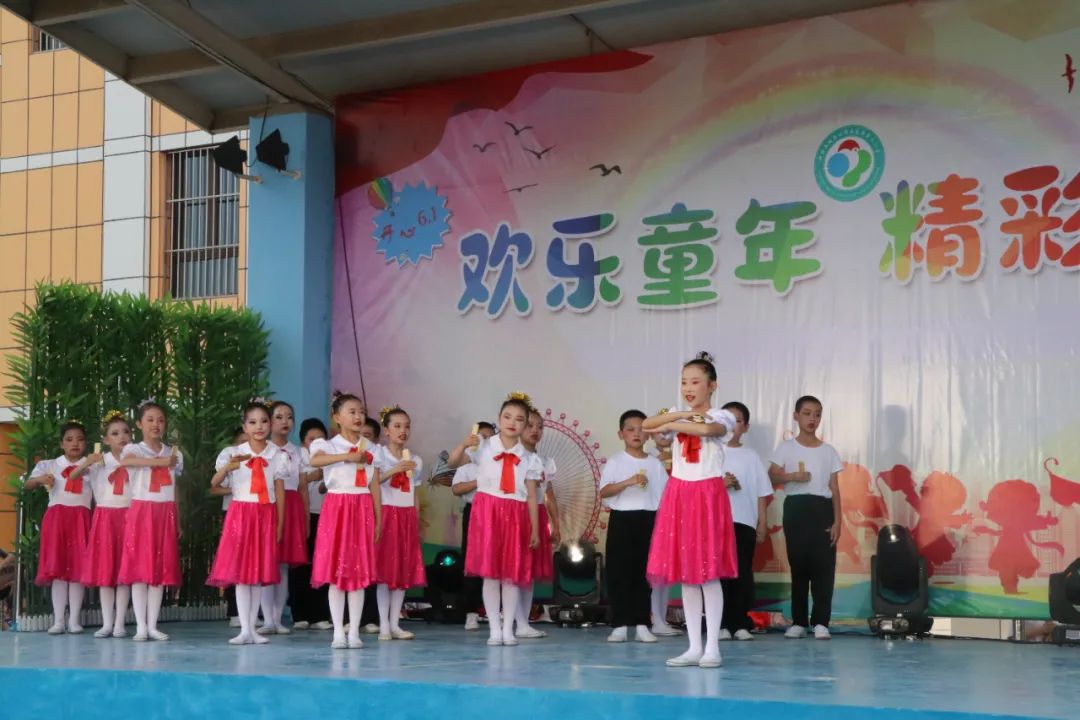 【三中三小教育集团】五家渠第三小学“红领巾爱祖国”庆六一芦笛校园艺术节文艺演出 第31张