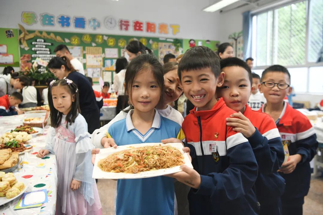 泰”美味啦!|育才小学“庆六一”食博会活动 第31张