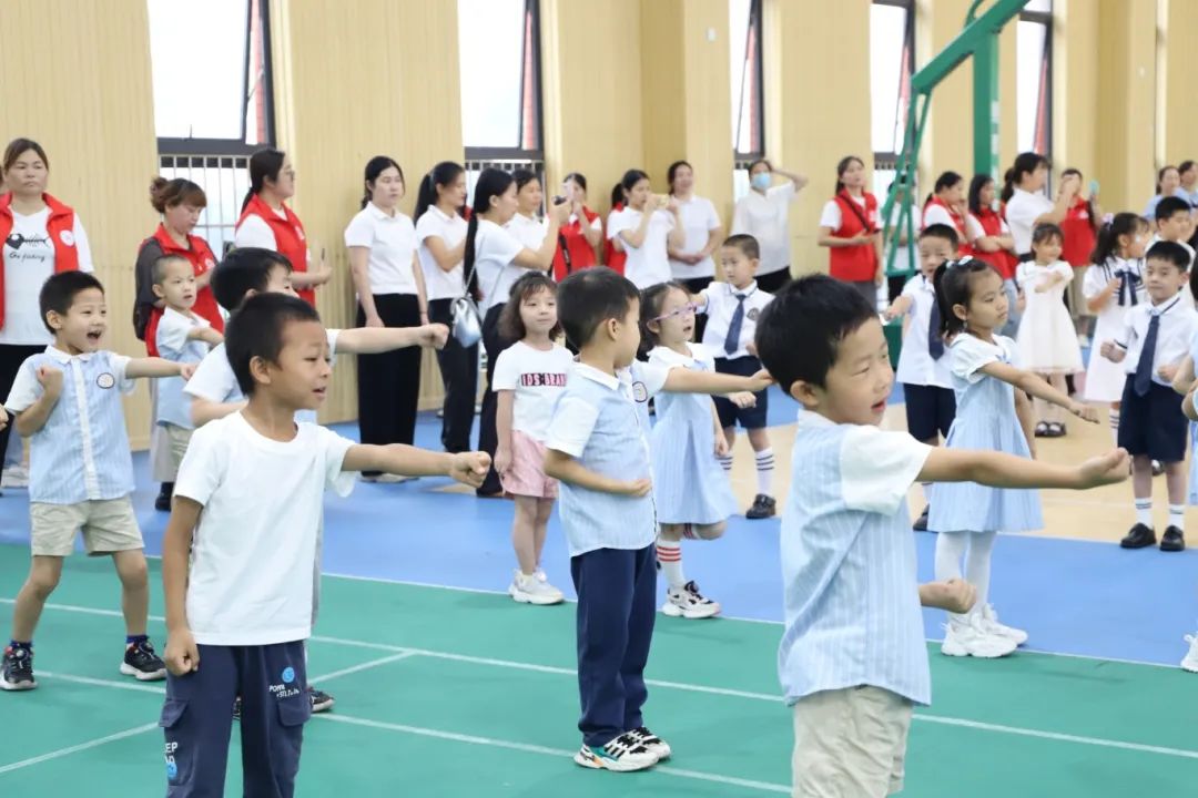 你好 小学!——石岩应人石第二幼儿园参观小学活动 第36张