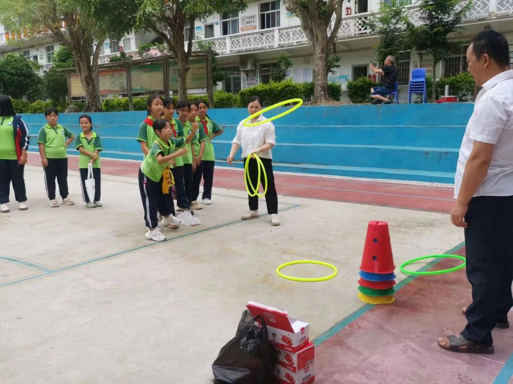 童心永恒,梦想不止——南溪镇蚂蝗堡小学“六一”儿童节主题活动 第5张