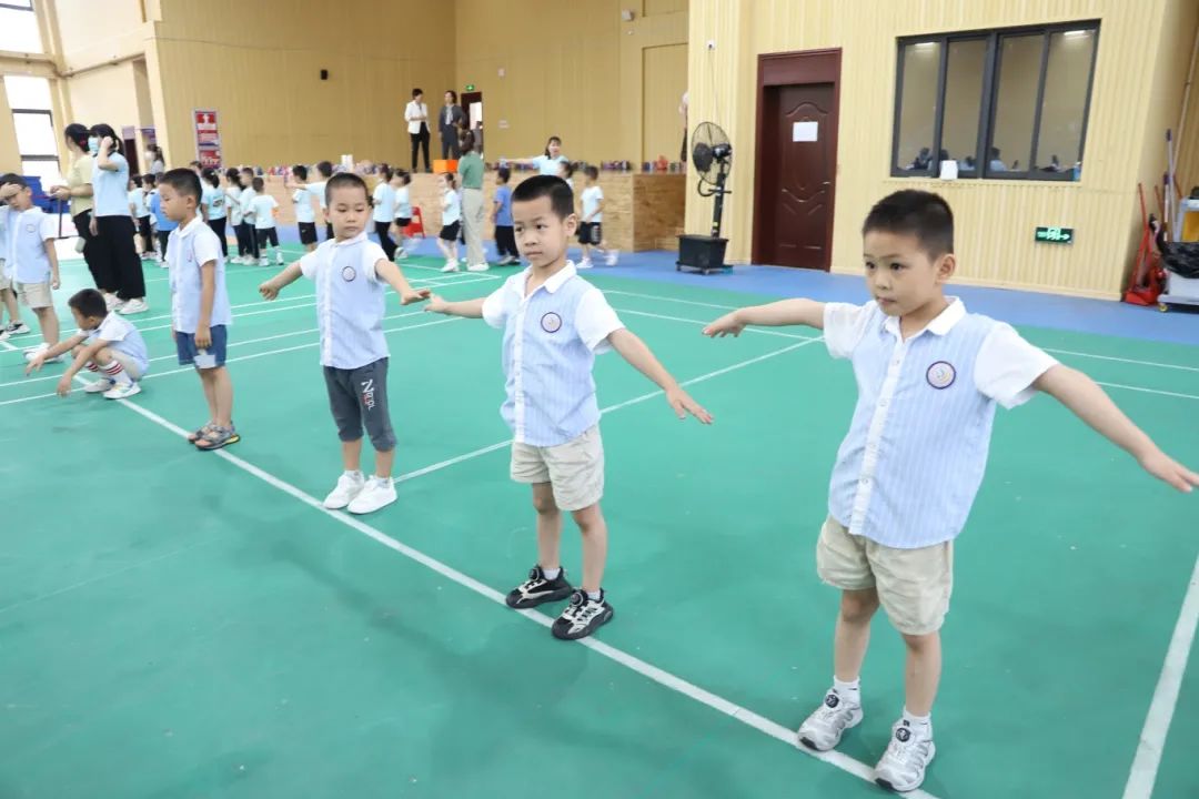 你好 小学!——石岩应人石第二幼儿园参观小学活动 第28张