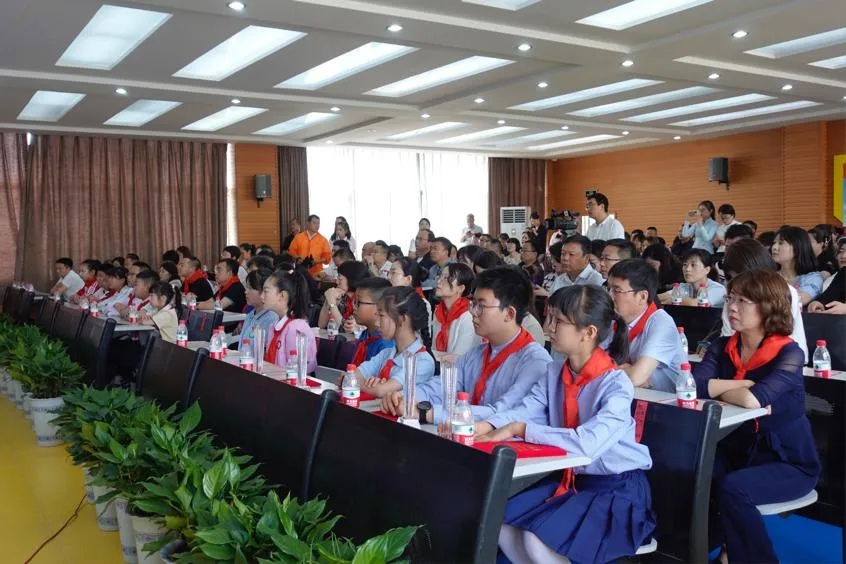 扶风县第二小学 邢高闻 ,第四小学 杨雨琦 被授予2024年宝鸡市“新时代好少年”称号 第2张