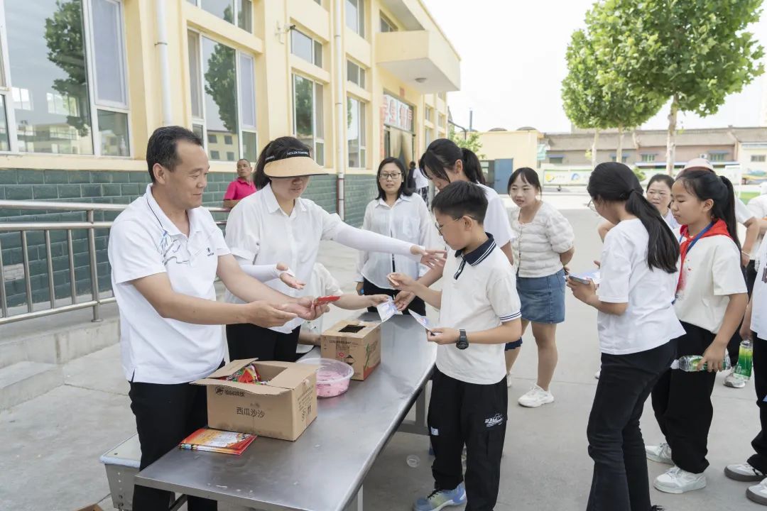 红领巾爱祖国 萌娃闯关过六一——临晋小学“庆六一”主题汇演暨综合实践活动纪实 第96张