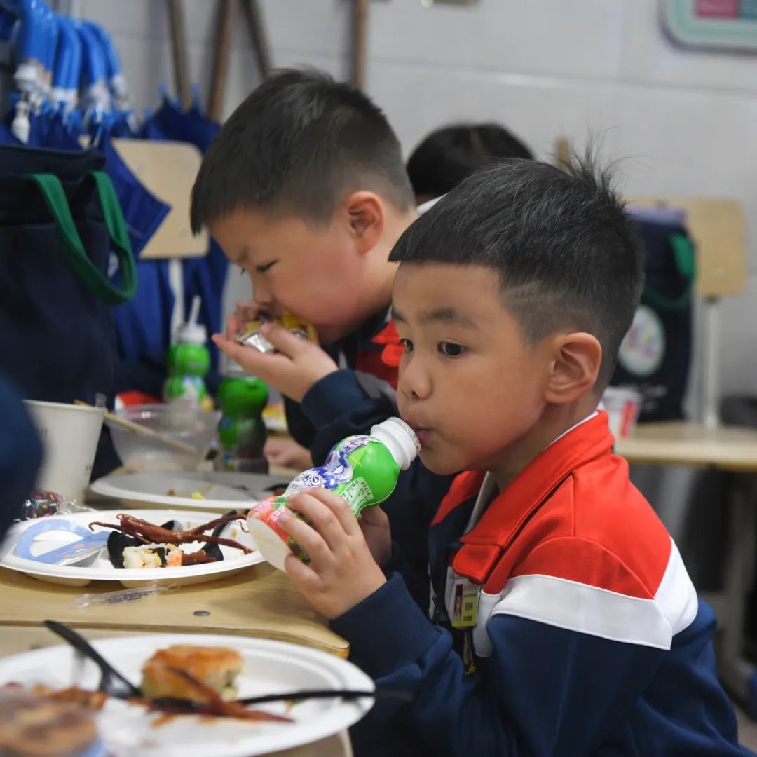 泰”美味啦!|育才小学“庆六一”食博会活动 第22张