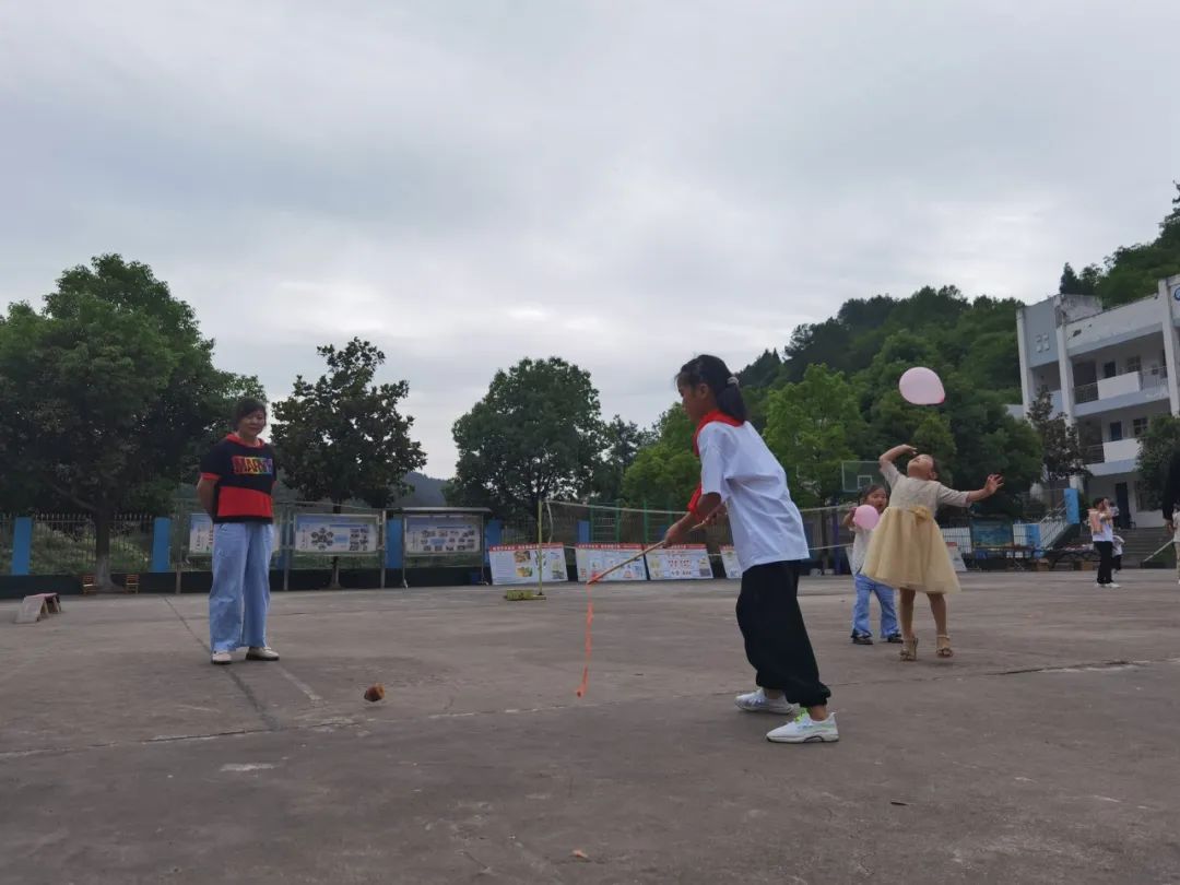 “这一刻,我很快乐”——陈家岭小学庆“六·一”活动掠影 第63张