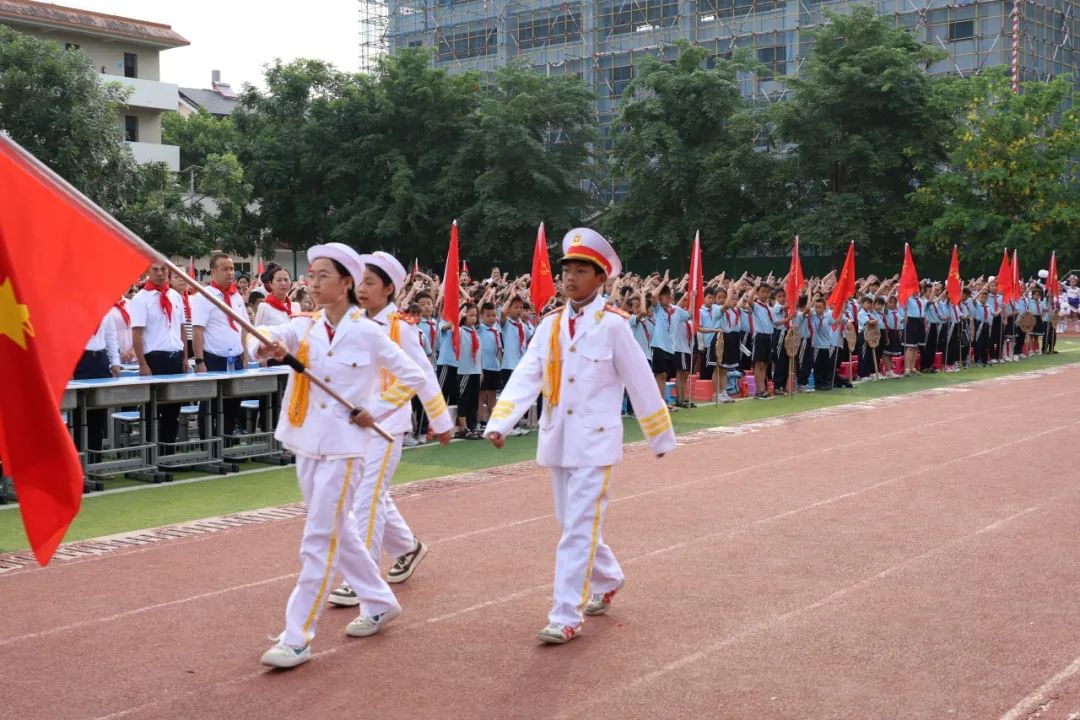 红领巾爱祖国——景洪市嘎栋中心小学庆“六一”系列活动 26/64 第7张