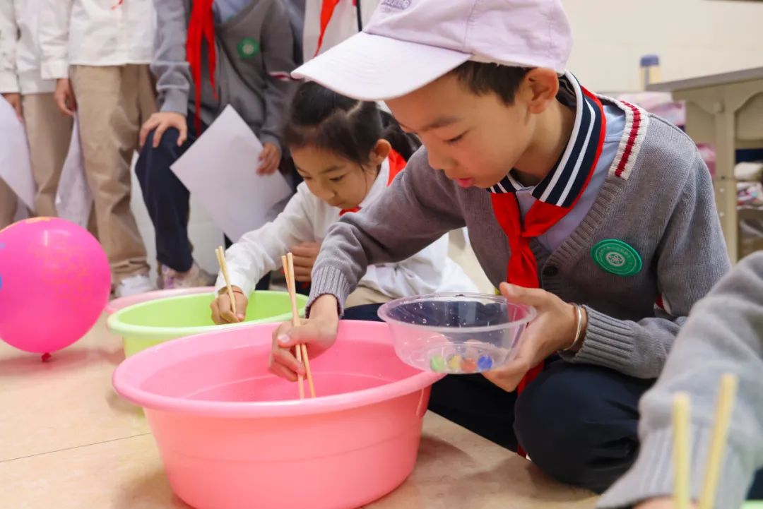 “红领巾 爱祖国”| 棕树营小学2024年“红领巾心向党 在阳光下成长”欢庆“六一”主题队日暨新队员入队仪式活动圆满举行 第73张